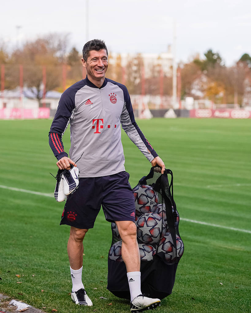 公牛伤病更新：杰伦·史密斯&赫尔特等缺阵，多苏穆计划复出