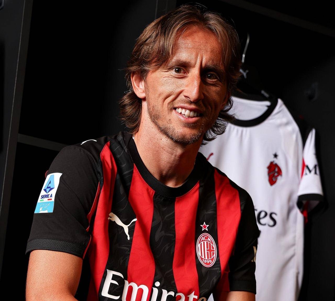 本赛季关键时刻得分榜前四：SGA出场数最少，总得分第一