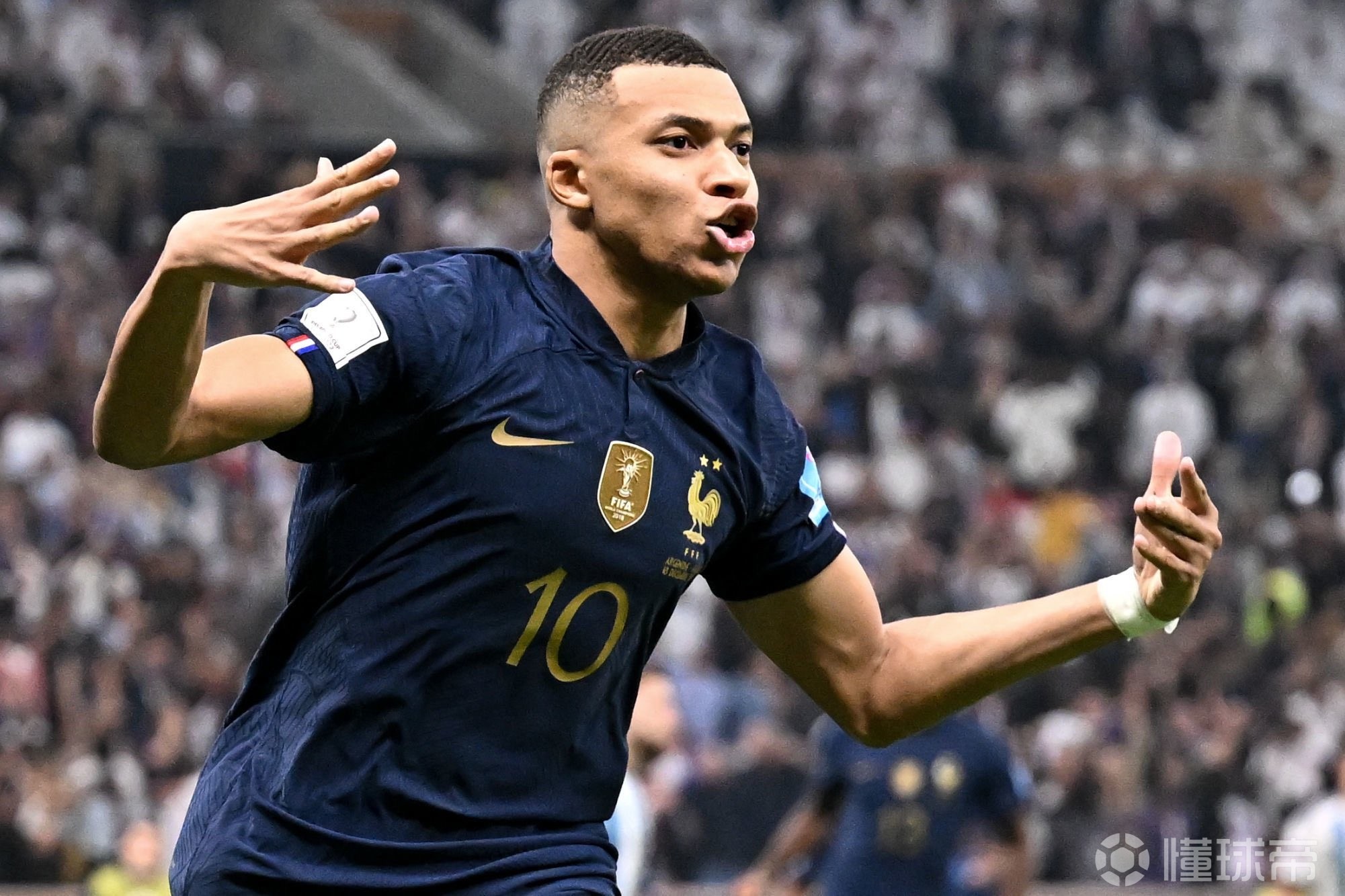 孔帕尼：格纳布里在伦敦表现好？不管信心来自哪，有用就行