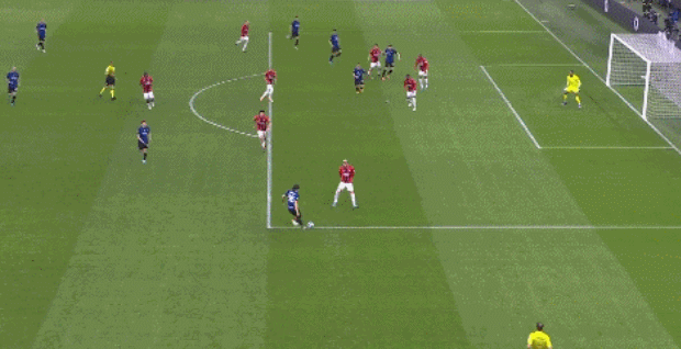 曼联积极追求希腊天才穆扎基蒂斯，有望在2026年夏季转会窗前完成交易。