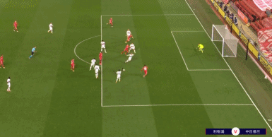 完美表现！哈维·西蒙斯半场传射建功，取得热刺生涯处子球